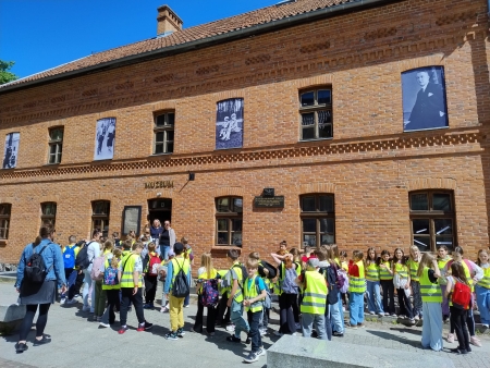 WYCIECZKA KLAS II A, II B I III DO OLSZTYNA