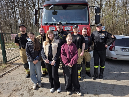 SPRZĄTANIE PARKU DRWĘCKIEGO W OSTRÓDZIE